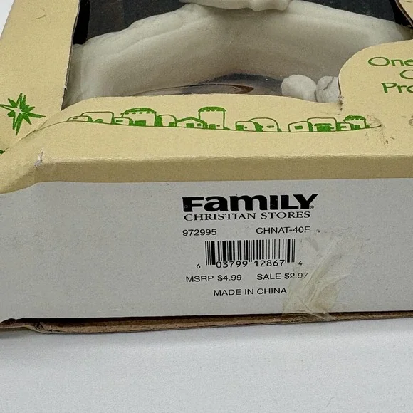 The‎ Promise Nativity Christmas Figurine Set Family Christian Stores Boxed Gift - Picture 3 of 3